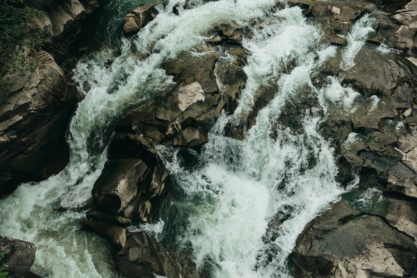 Shopping incontournable : les top lieux pour trouver des souvenirs authentiques autour du mont saint michel